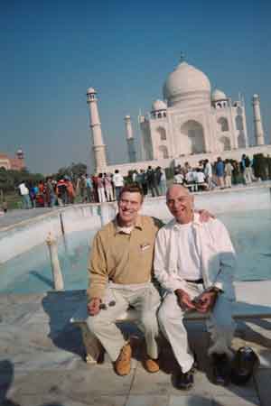 toby and kip at the taj mahal